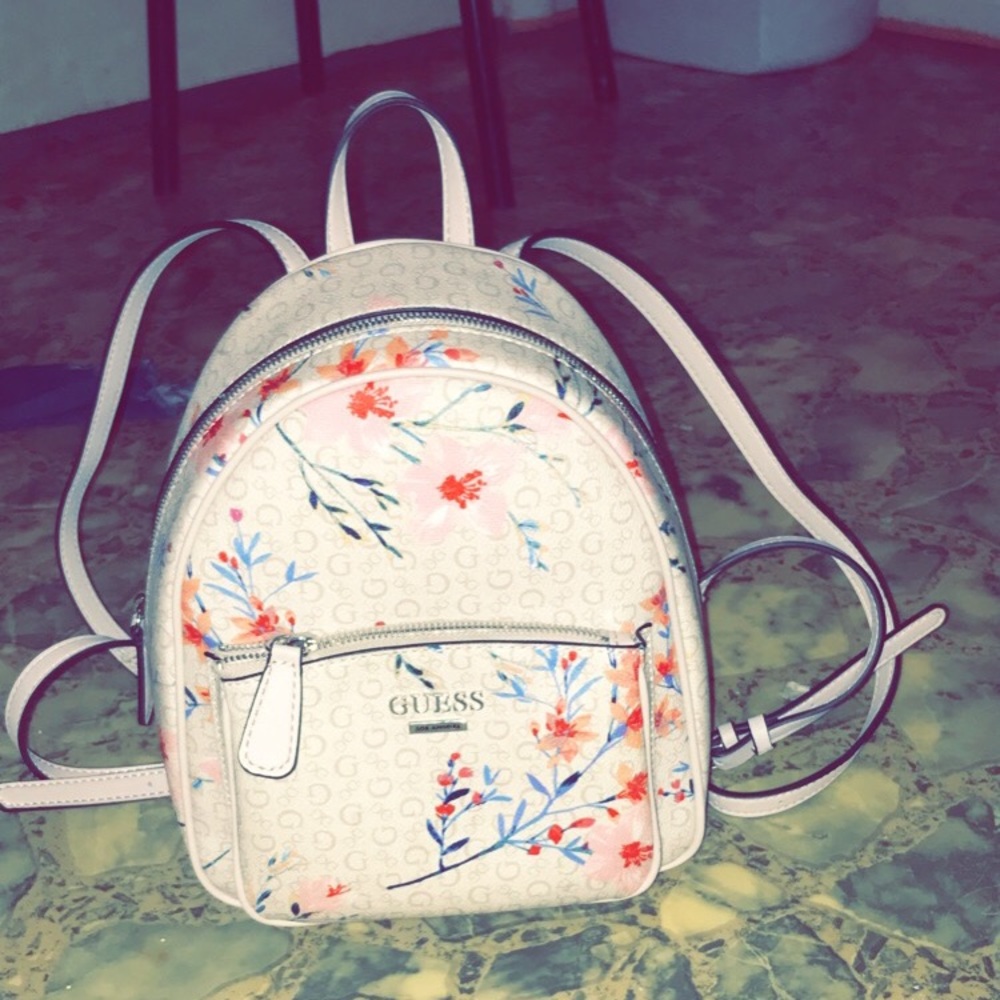 New floral guess bag
